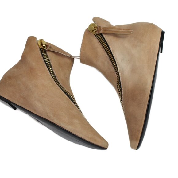 Giuseppe Zanotti Beige Nubuck Leather Exposed Gold Accent Zipper Ankle Boot, 36 - Picture 9 of 10